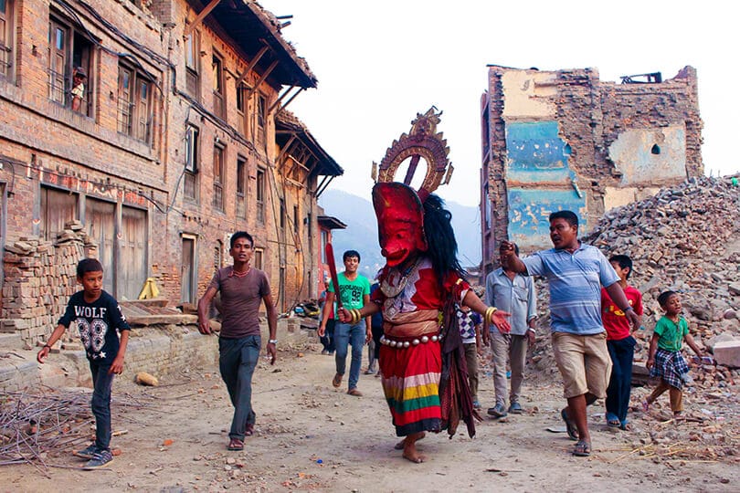 Pictures Luring You Into Nepal